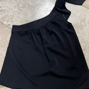 Elegant Black One-Shoulder Top